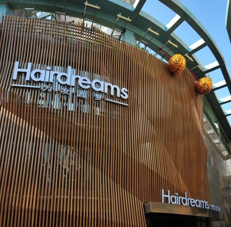 Fassade Hairdreams Salon in China